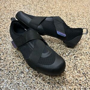 Men's Shimano IC2 Indoor Cycling Shoe w/ cleats 43 EU